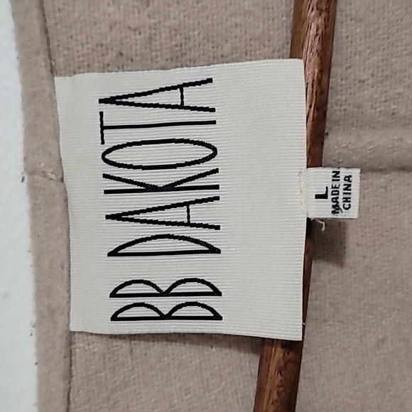 BB Dakota size large grey and beige fringe jacket - Picture 4 of 6